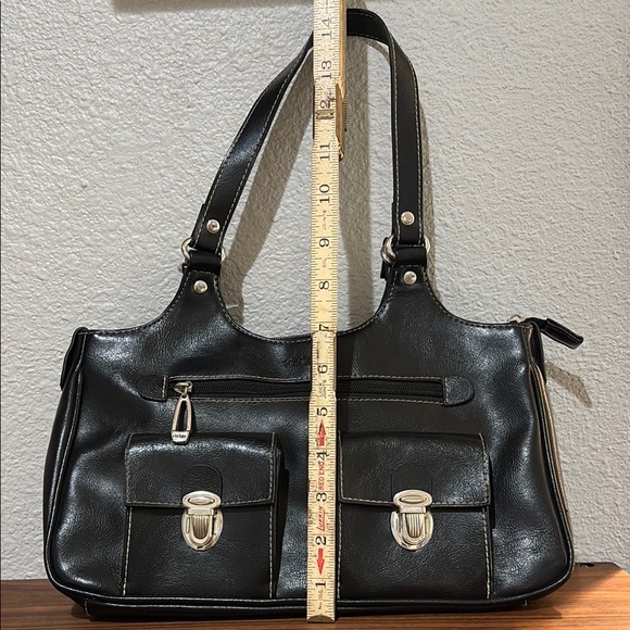 Retro Black Handbag - Picture 8 of 8